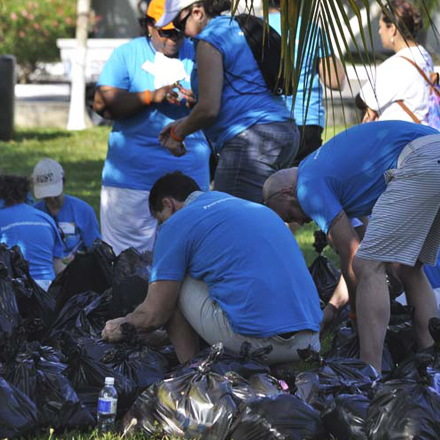 Trueque: Armar y Donar Despensas